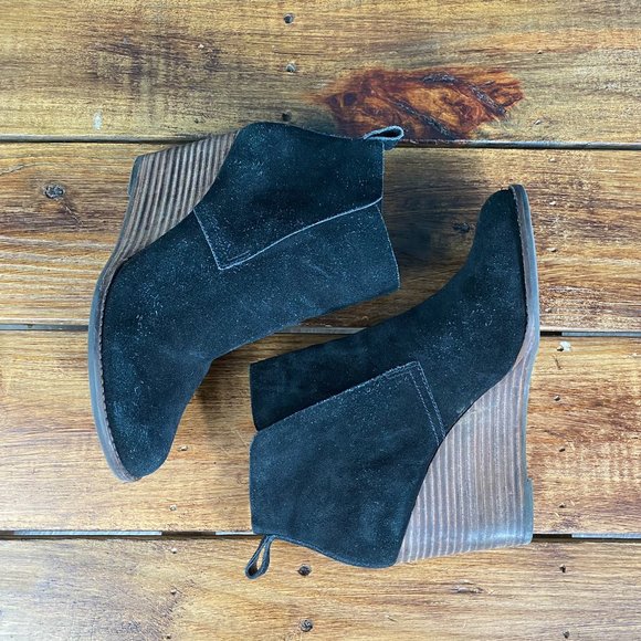 Lucky Brand Black Suede Yoniana Wedge Ankle Bootie Size 8.5M - Picture 11 of 11